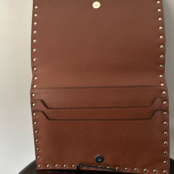 VALENTINO GARAVANI Rockstud Ladies Wallet - Picture 5 of 13